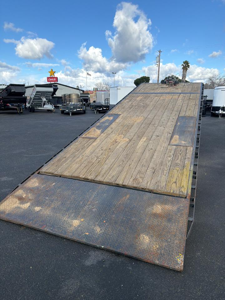 Lamar Trailers Unknown  2022