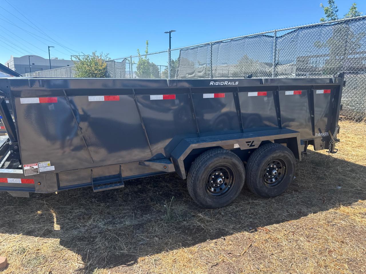 Lamar 14 Foot Dump  2027