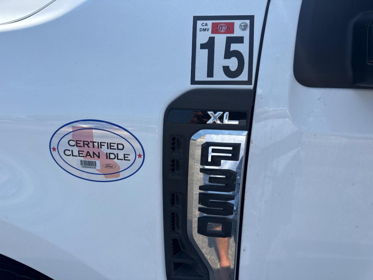 Ford F-350 SD XL SuperCab 4WD 2025
