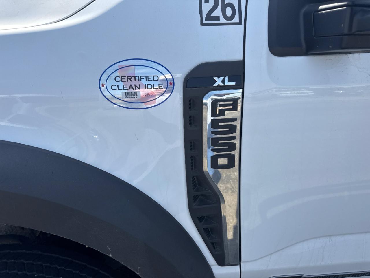 Ford F-550 Regular Cab DRW 4WD 2024