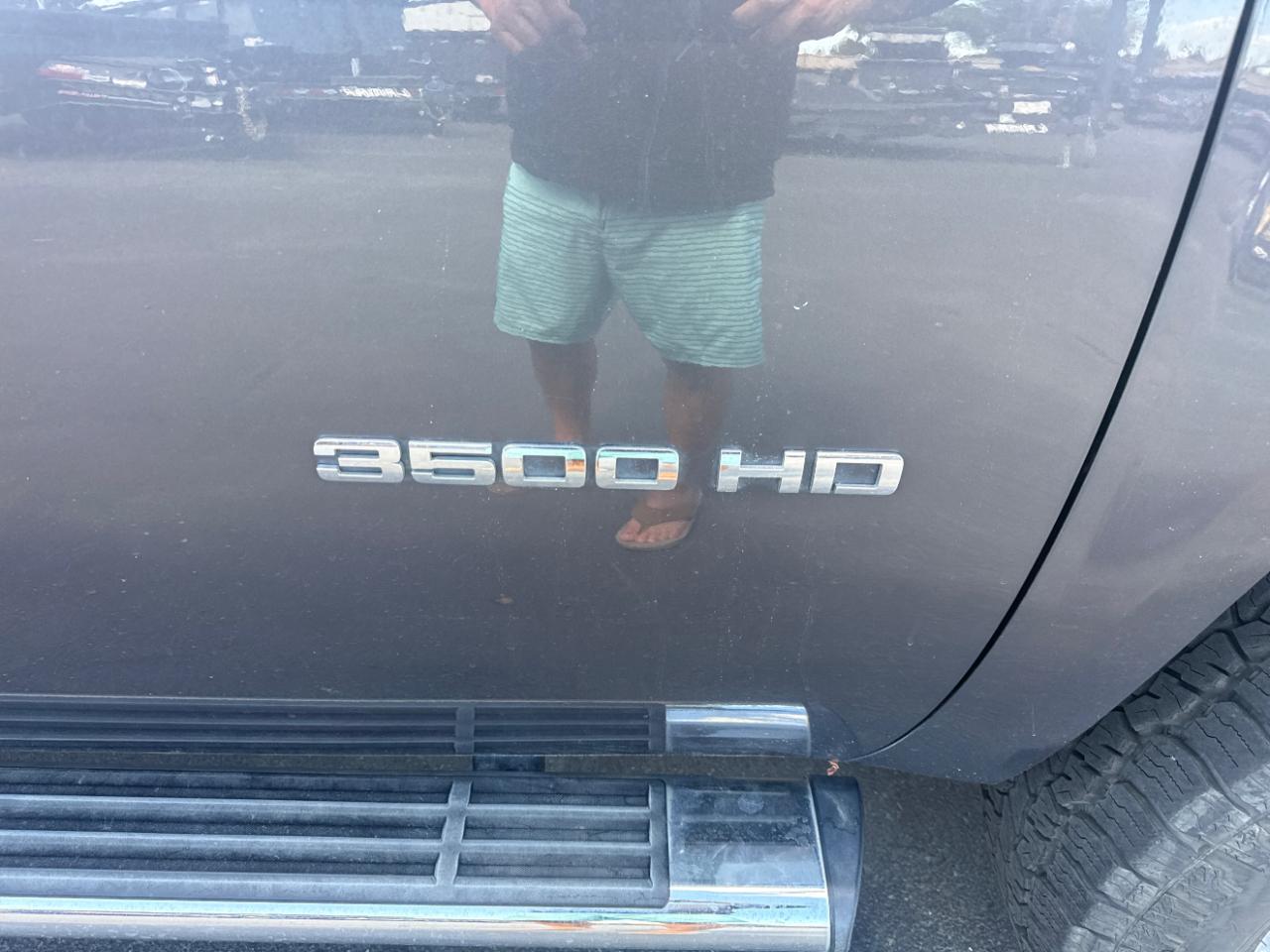 GMC Sierra 3500HD  2011