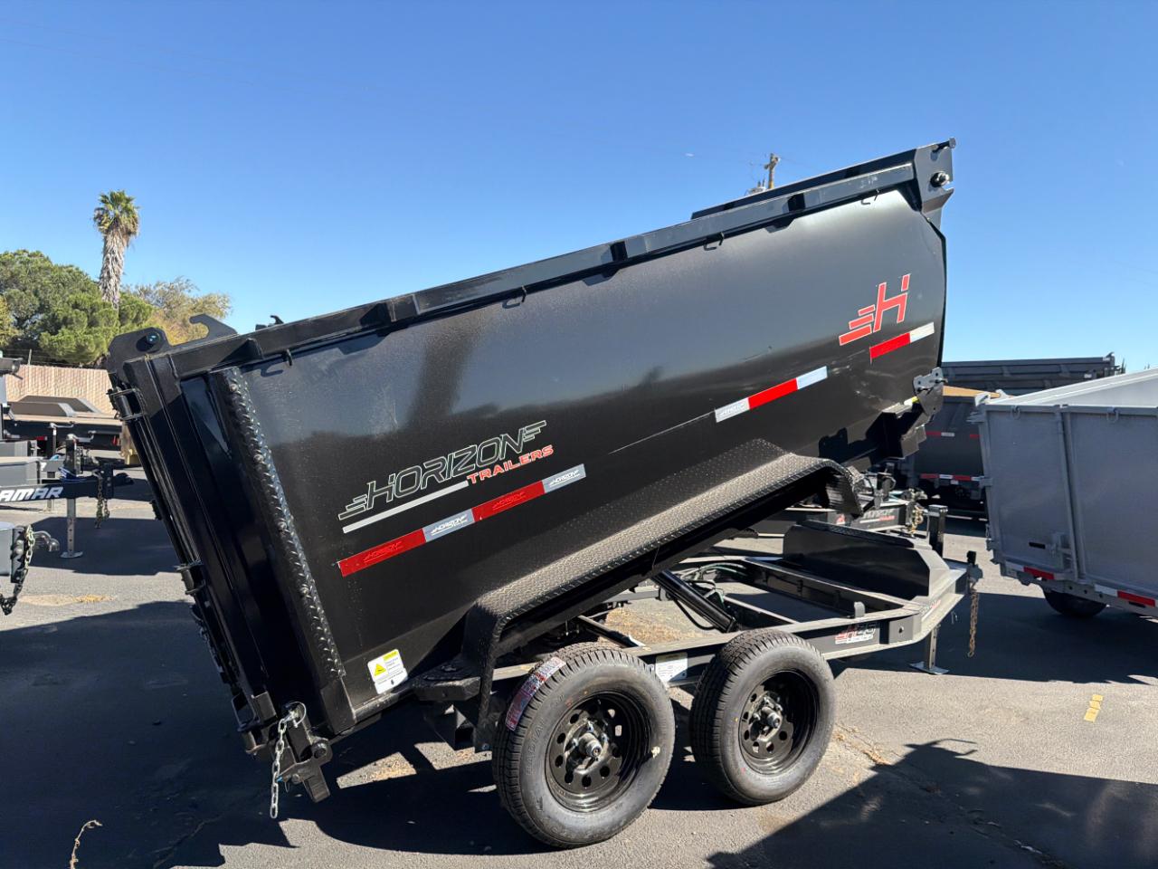 Horizon Trailers 22  2027