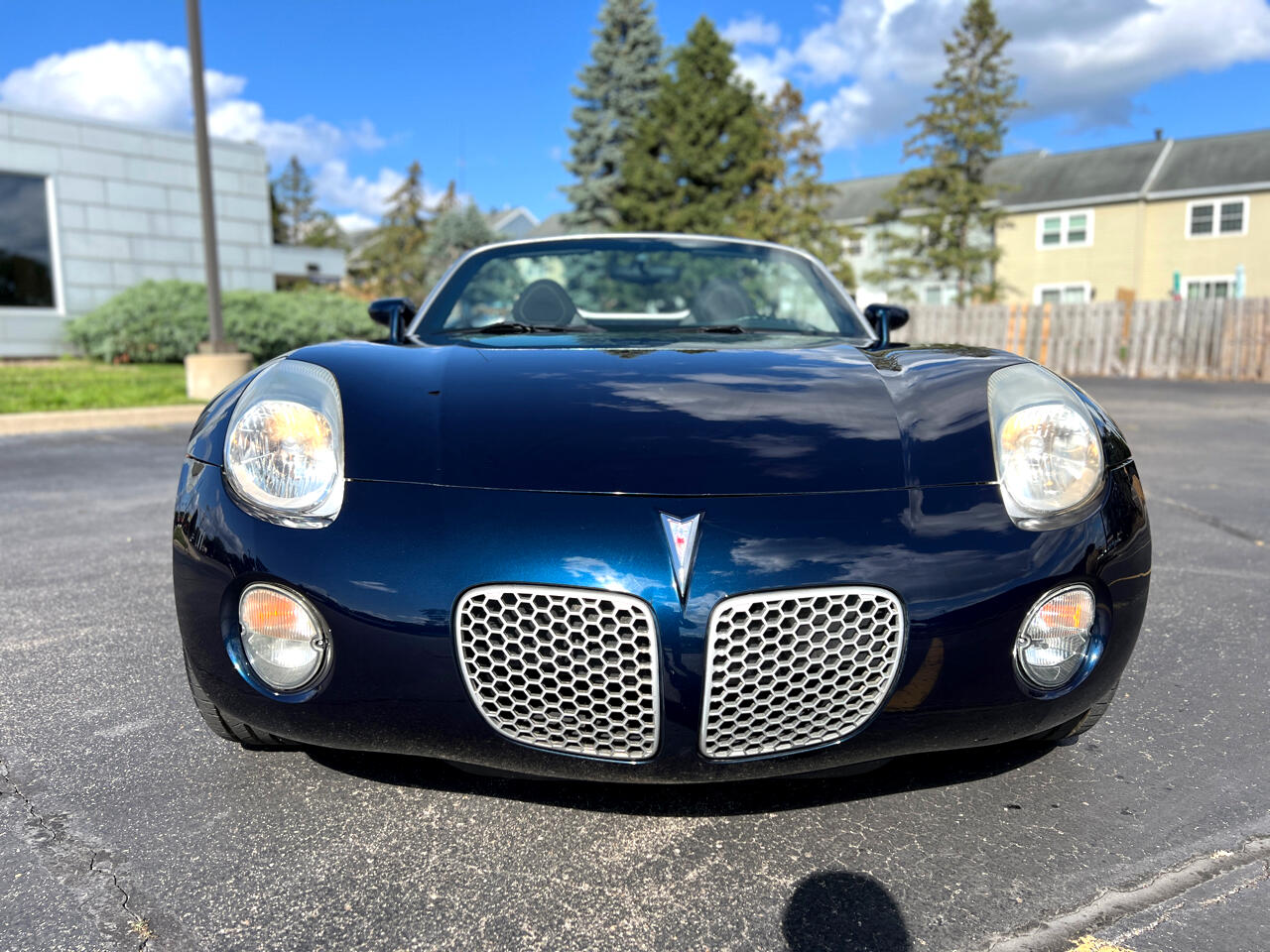 2006 Pontiac Solstice Convertible photo 12