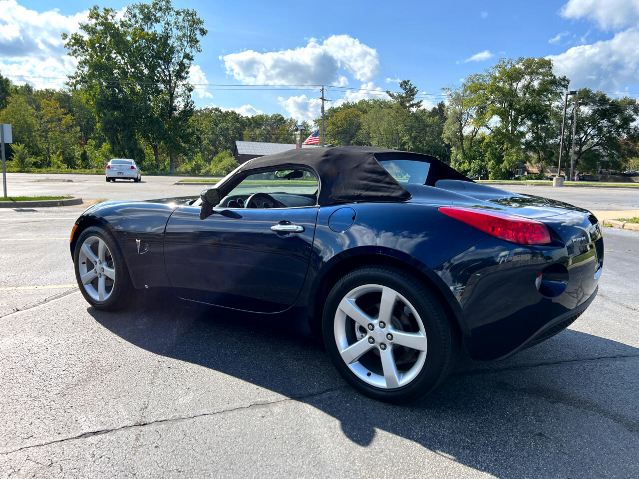 2006 Pontiac Solstice Convertible photo 16