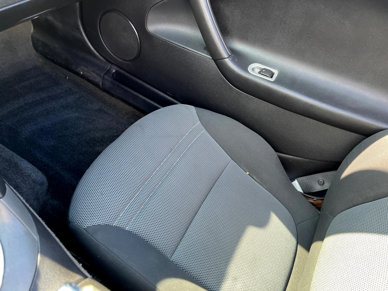 2006 Pontiac Solstice Convertible photo 34