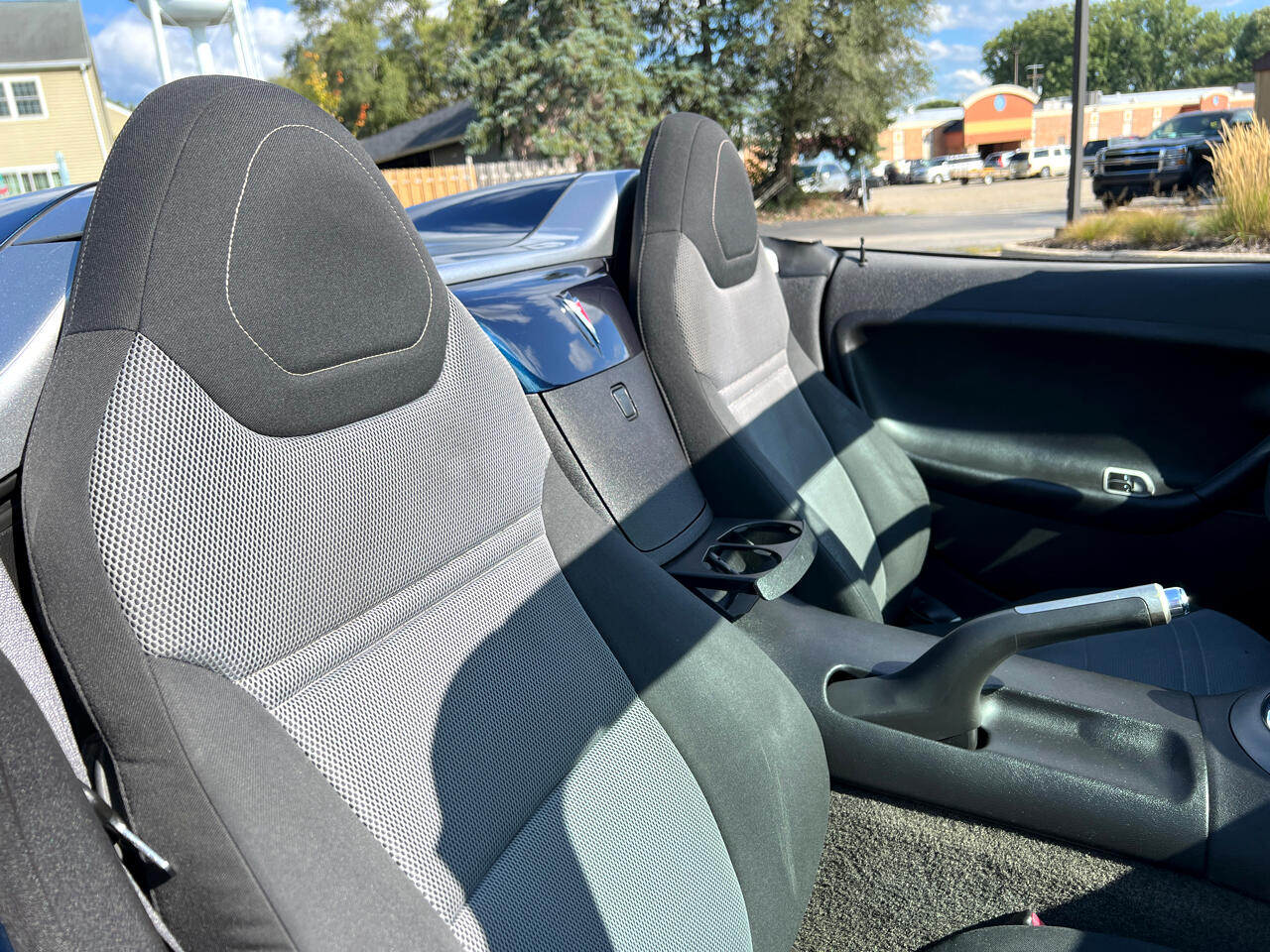 2006 Pontiac Solstice Convertible photo 40