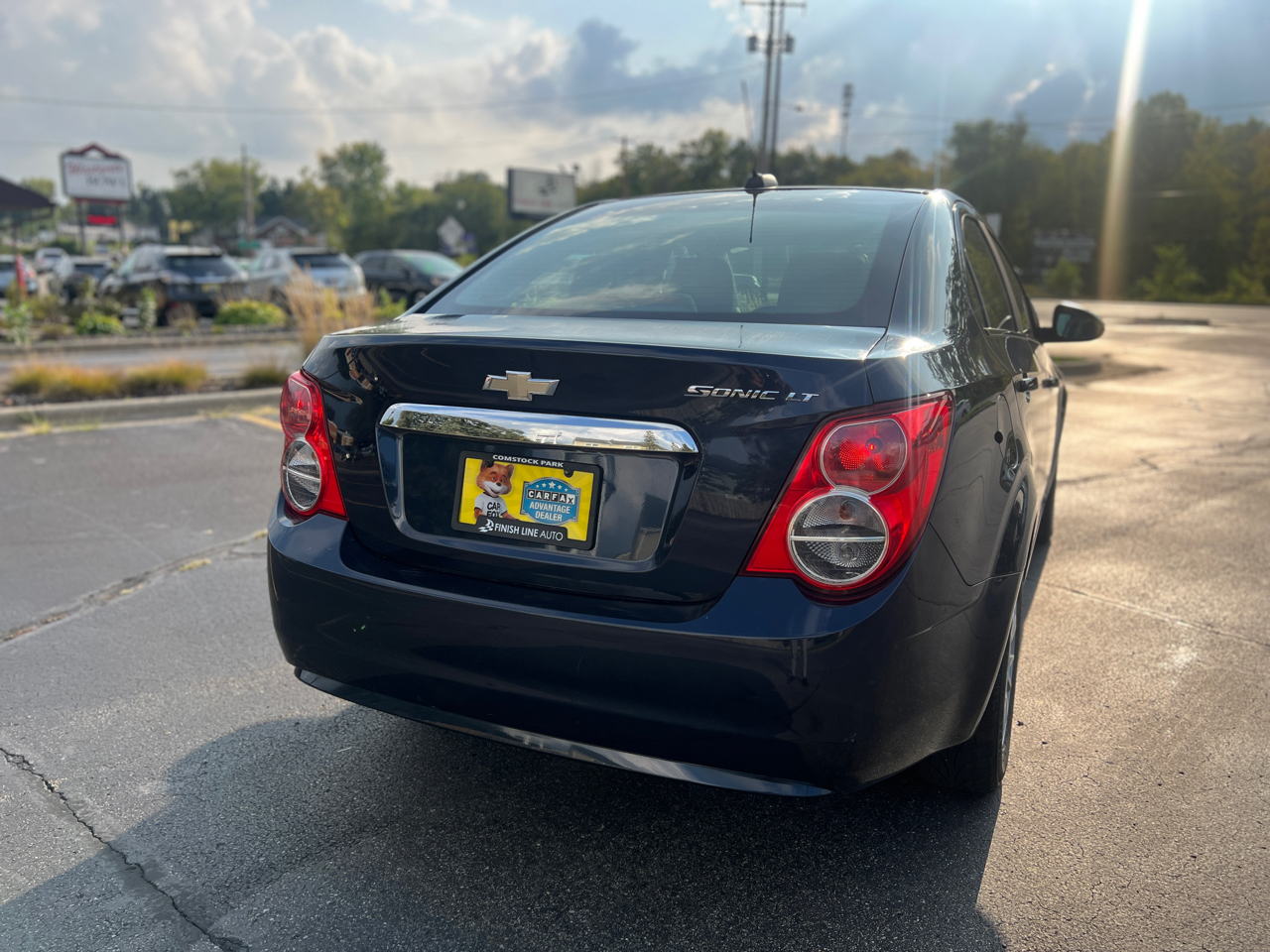 2015 Chevrolet Sonic LT photo 6