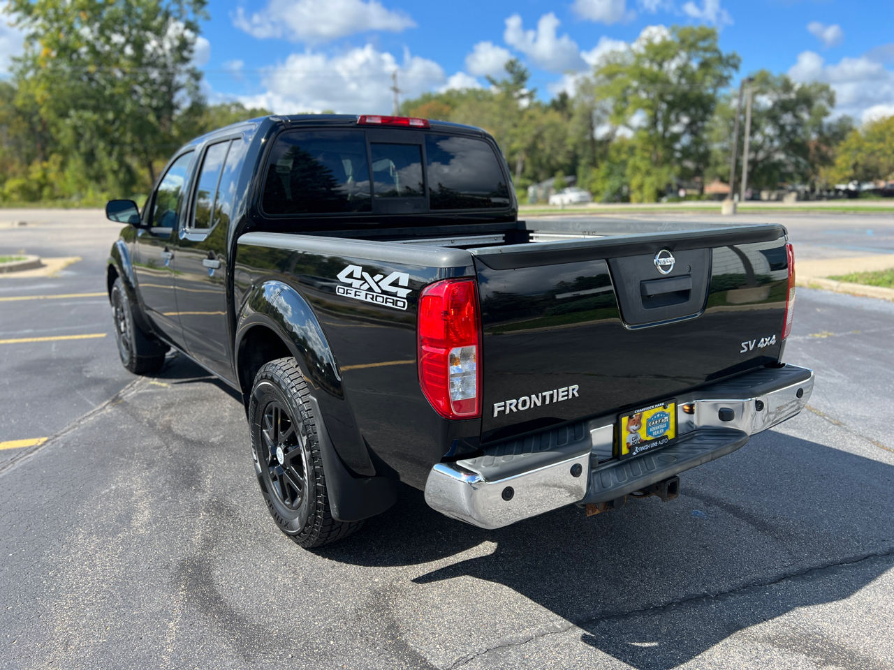 2014 Nissan Frontier Crew Cab SV photo 6