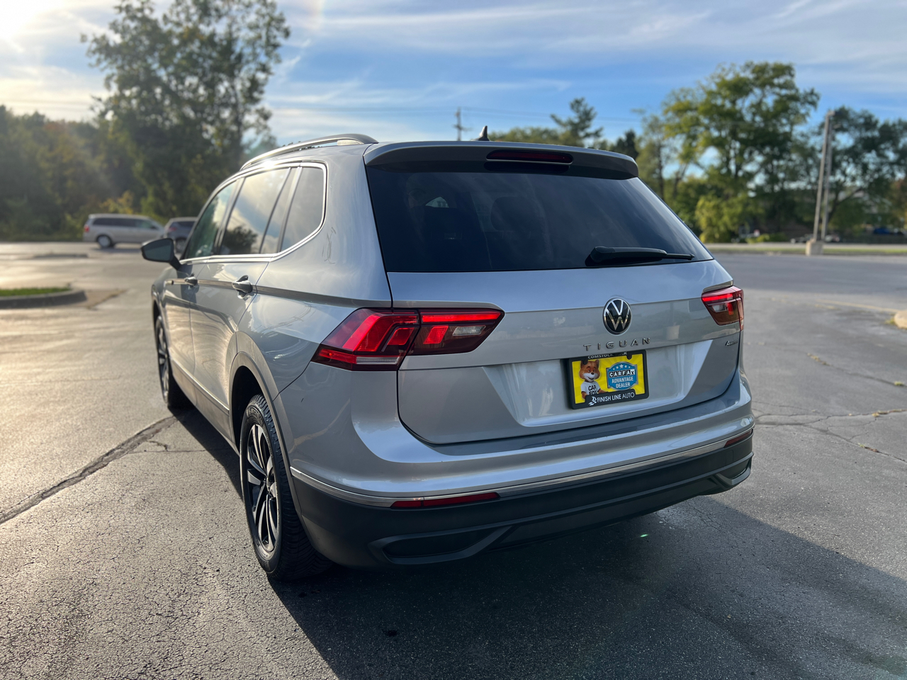 2022 Volkswagen Tiguan S photo 5