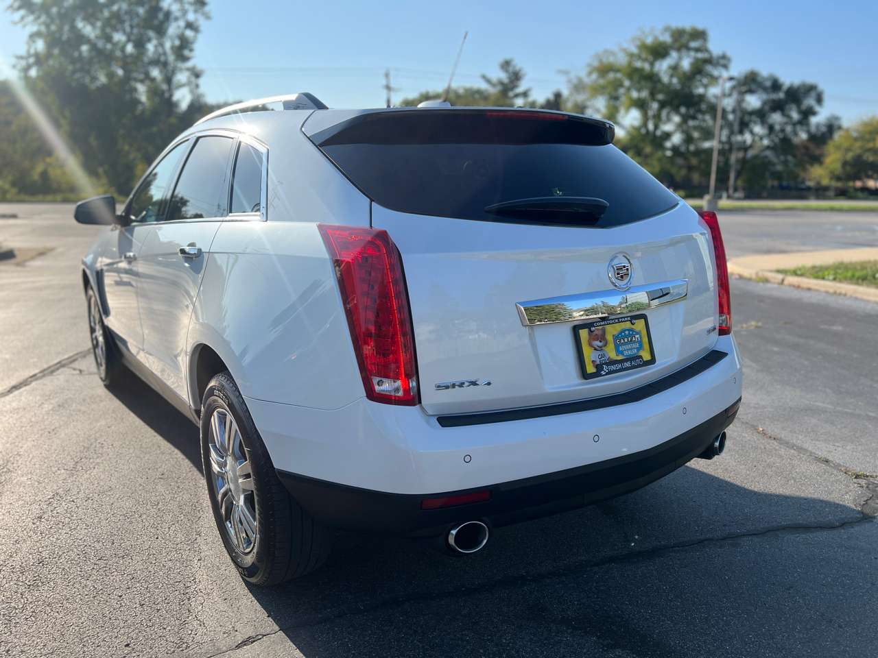 2015 Cadillac SRX Luxury photo 5