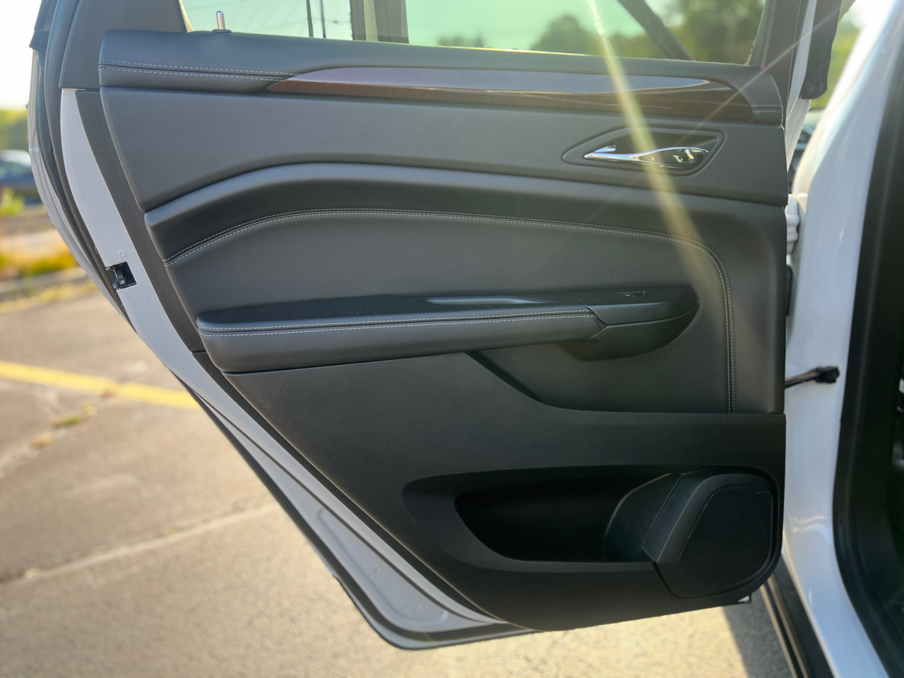 2015 Cadillac SRX Luxury photo 30