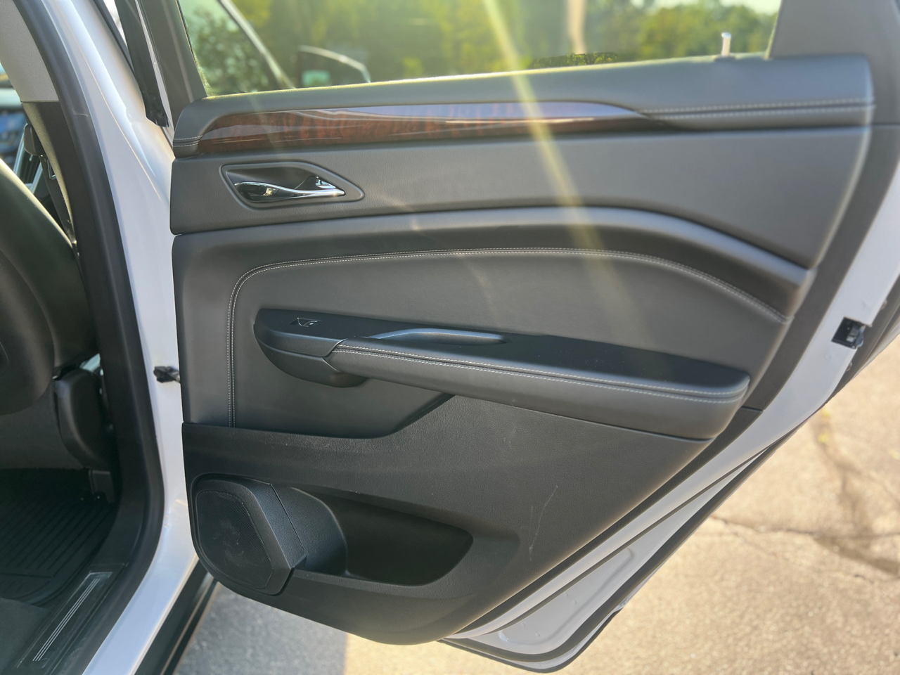 2015 Cadillac SRX Luxury photo 34
