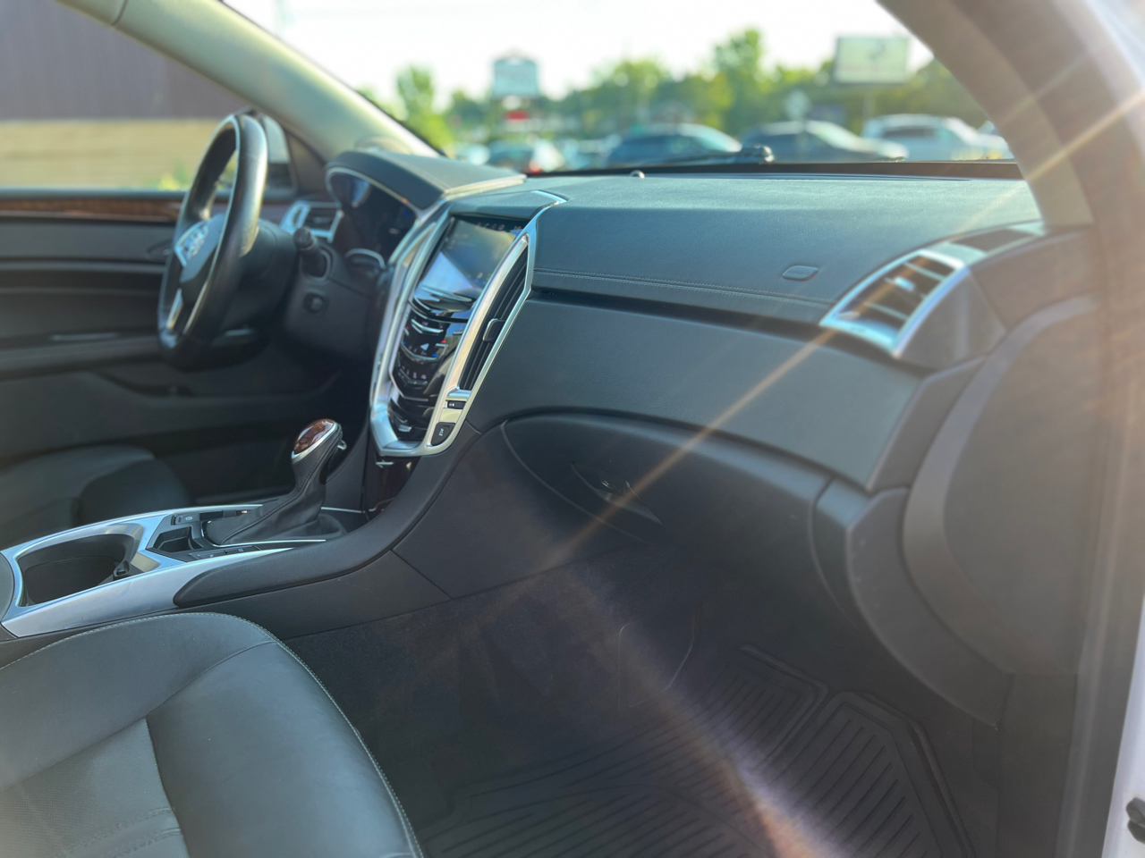 2015 Cadillac SRX Luxury photo 42