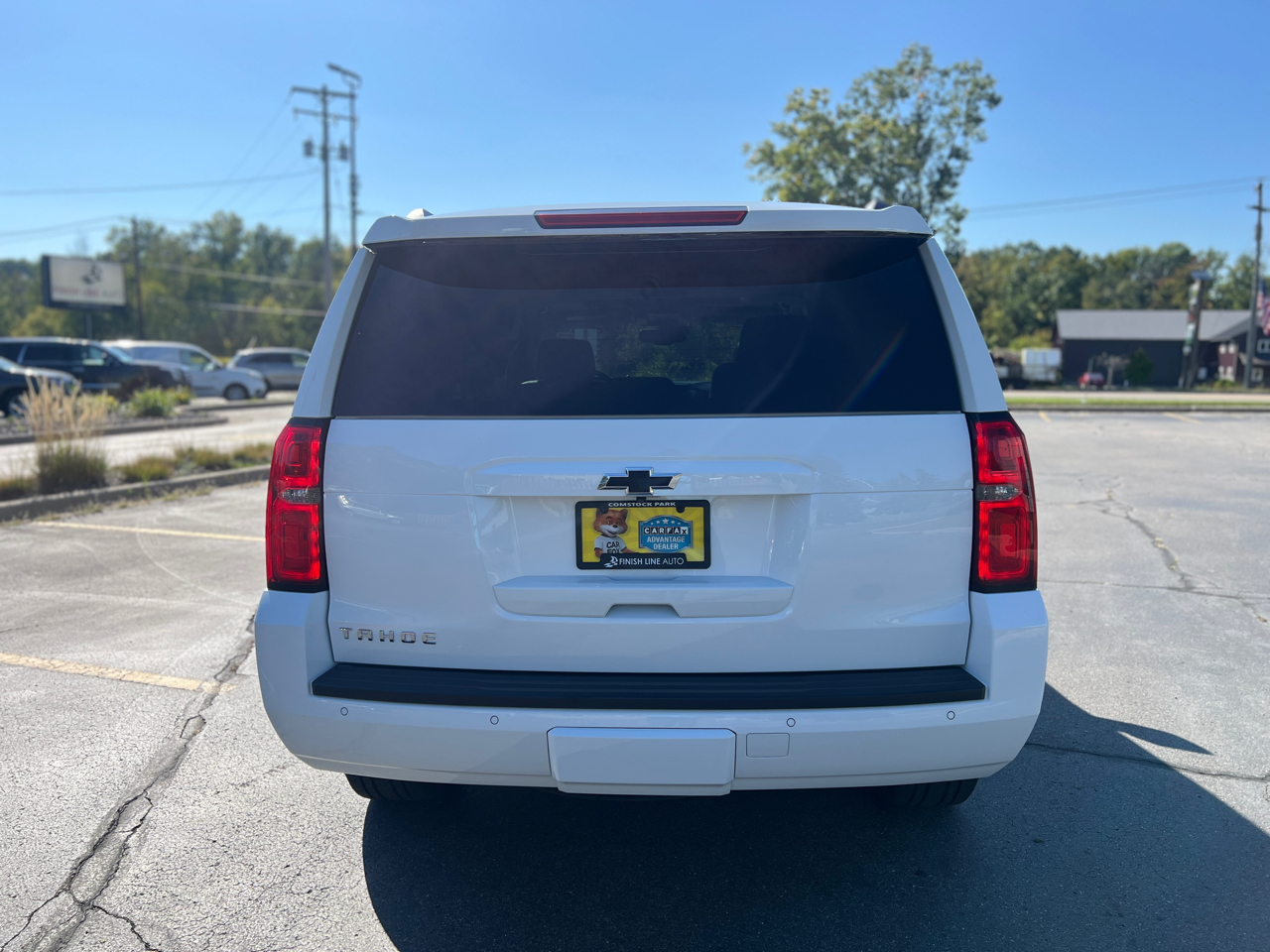 2017 Chevrolet Tahoe LT photo 5