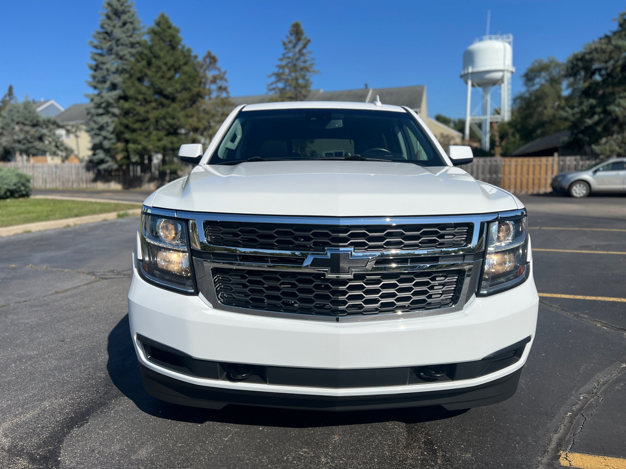 2017 Chevrolet Tahoe LT photo 11