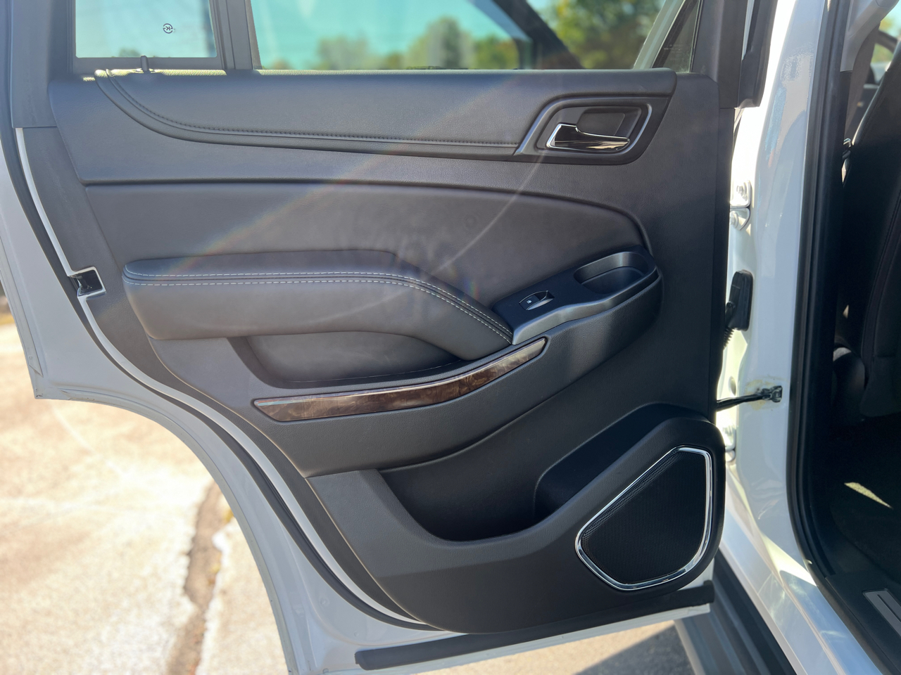 2017 Chevrolet Tahoe LT photo 35