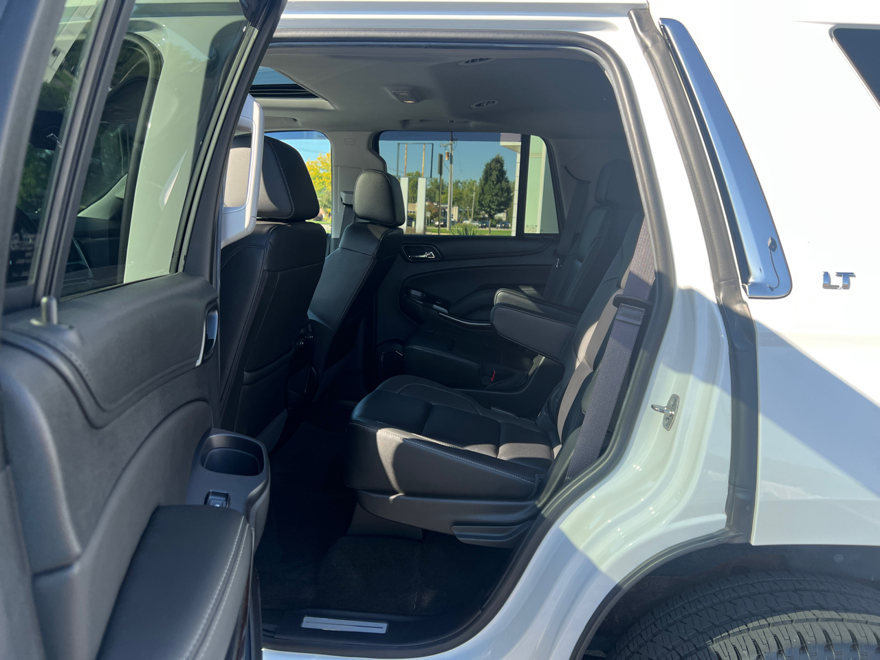 2017 Chevrolet Tahoe LT photo 36