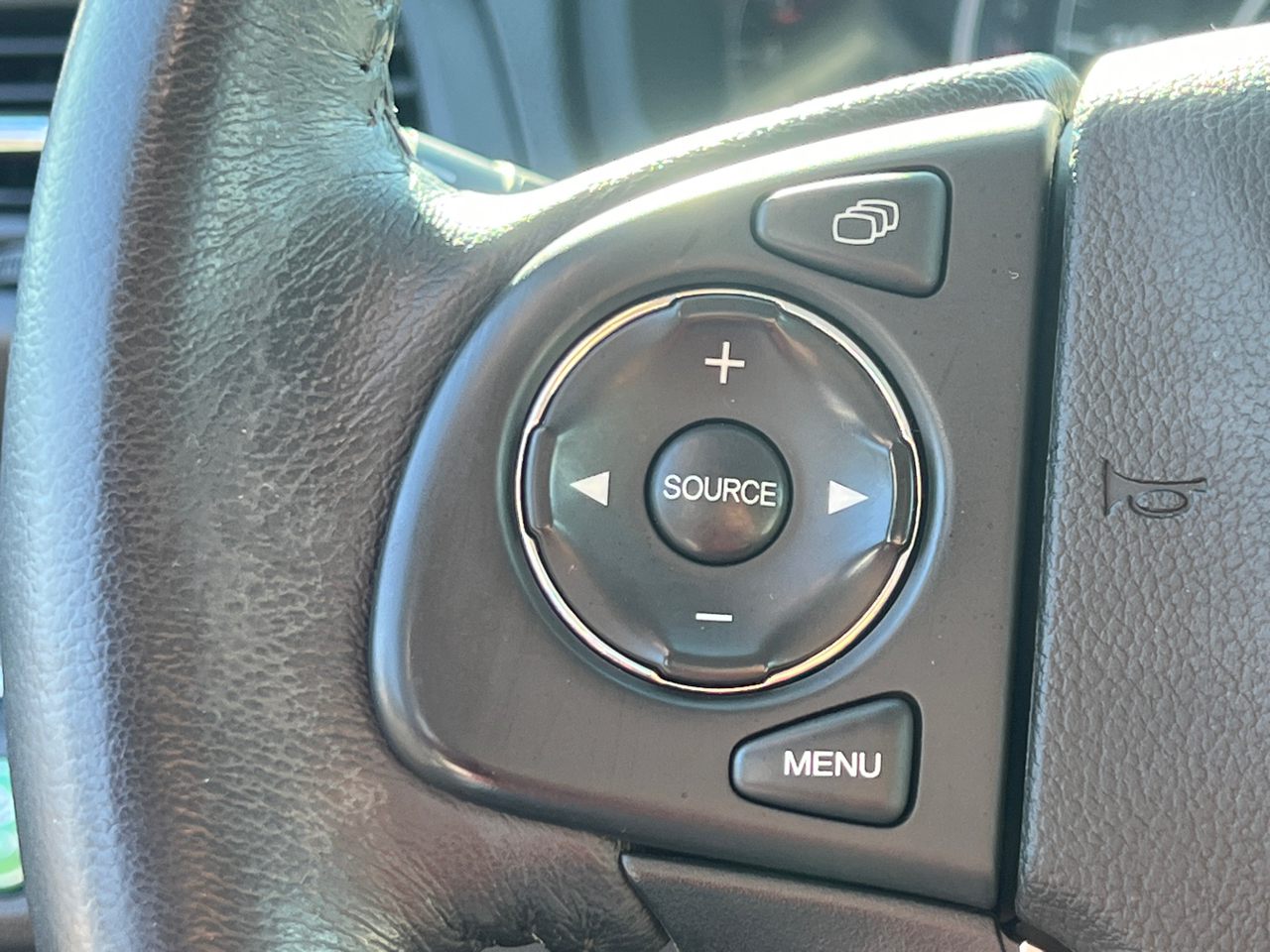 2016 Honda CR-V EX-L photo 19