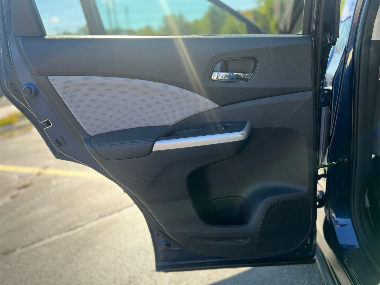 2016 Honda CR-V EX-L photo 34