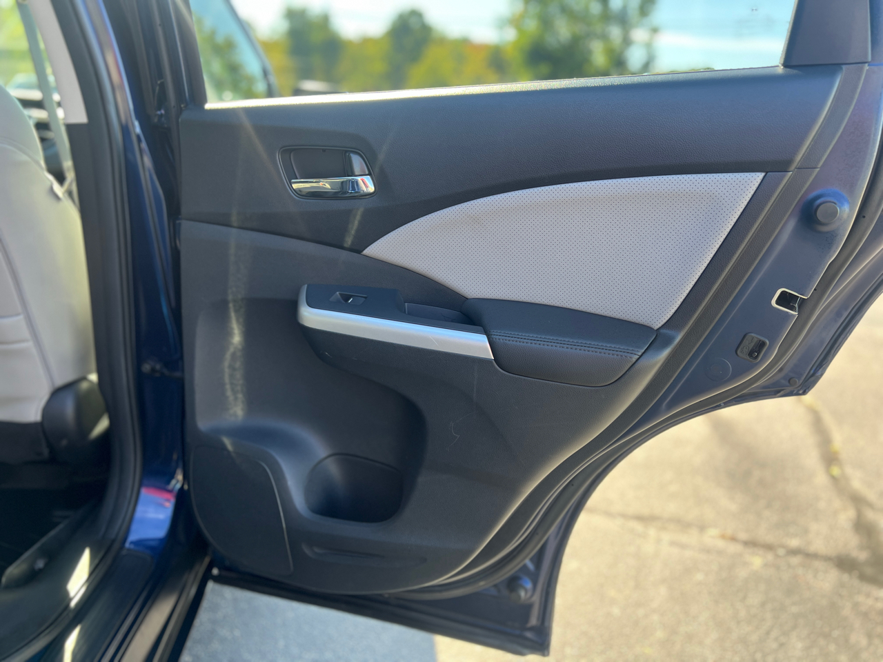 2016 Honda CR-V EX-L photo 38
