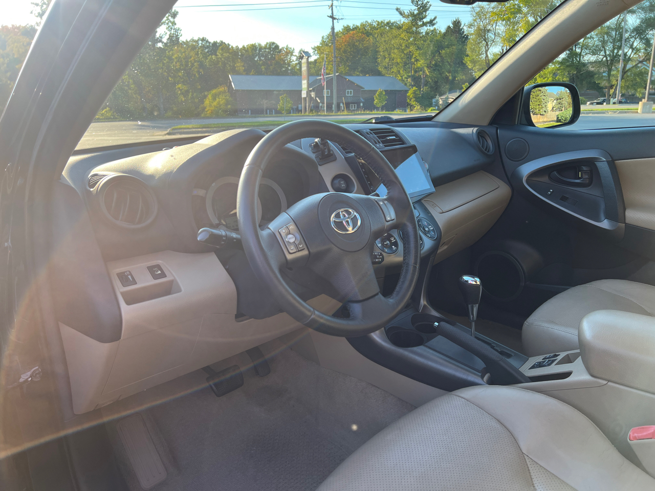2012 Toyota RAV4 Limited photo 14