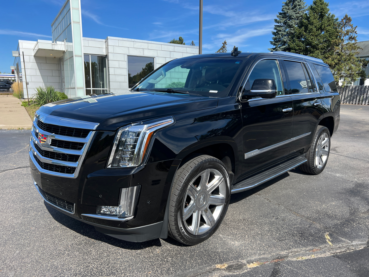 2018 Cadillac Escalade Luxury 4WD