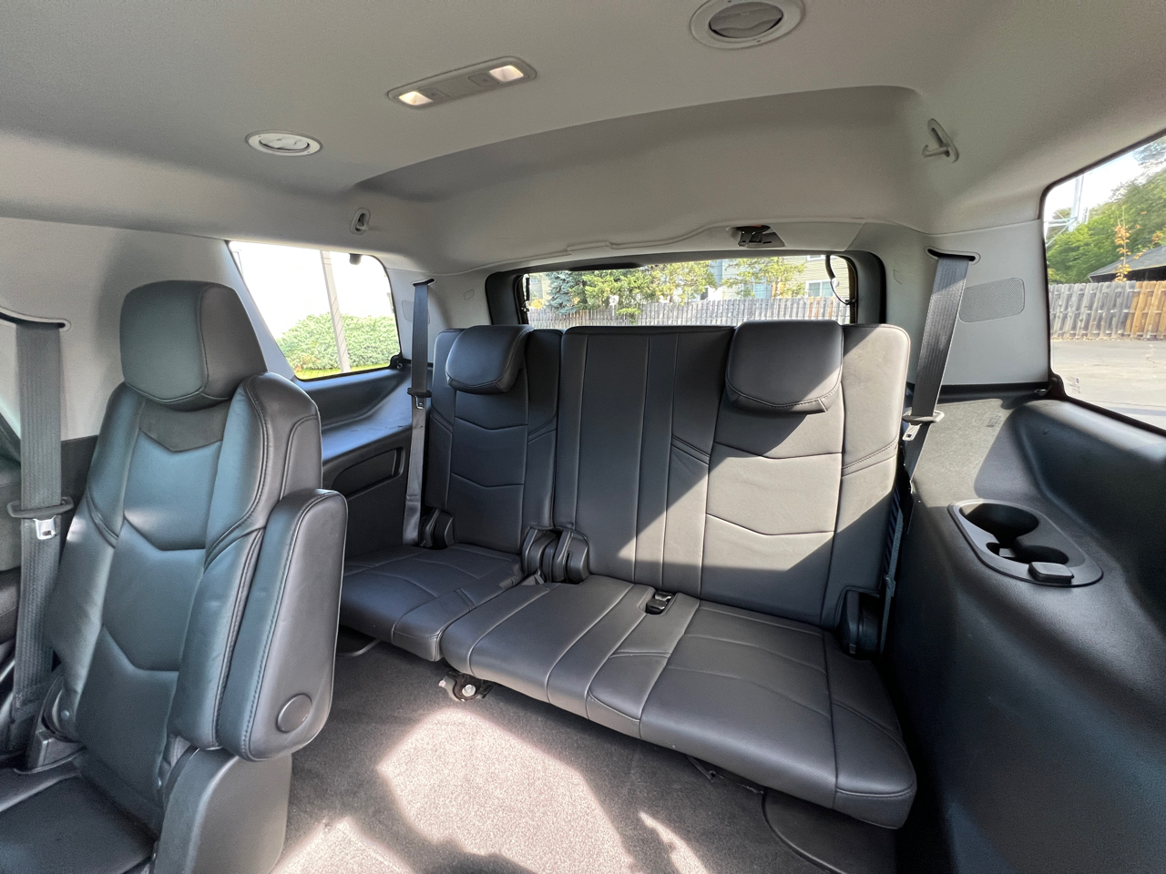 2018 Cadillac Escalade Luxury photo 35