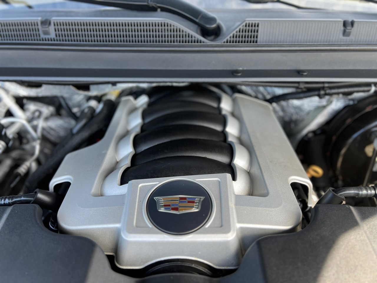 2018 Cadillac Escalade Luxury photo 46