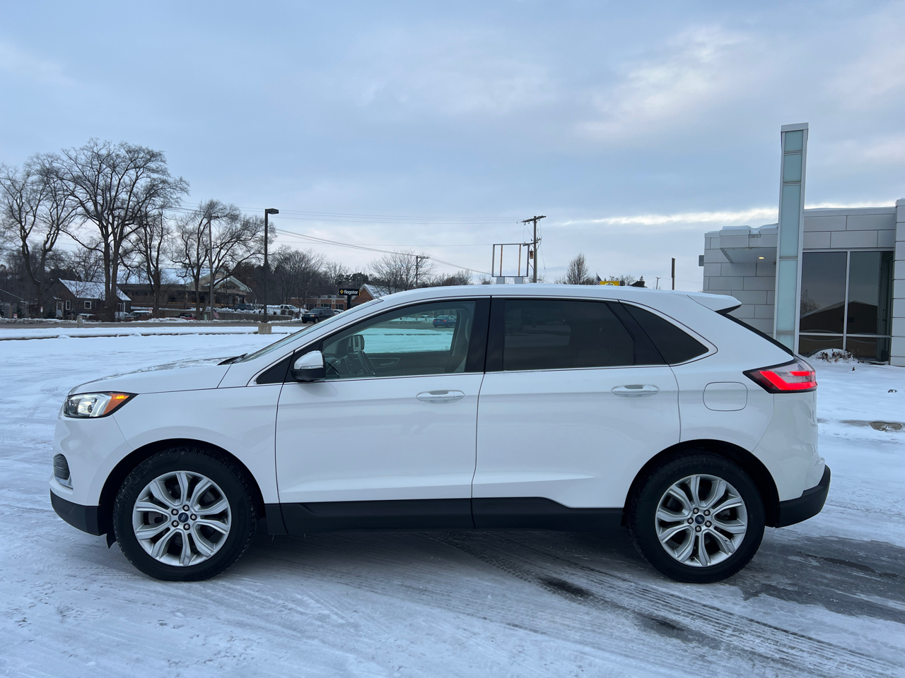 Ford Edge Titanium AWD 2021