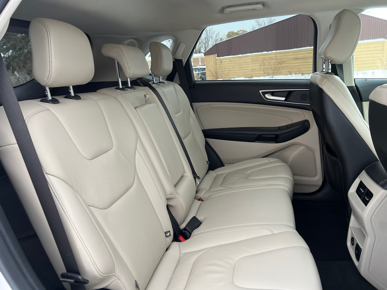 Ford Edge Titanium AWD 2021