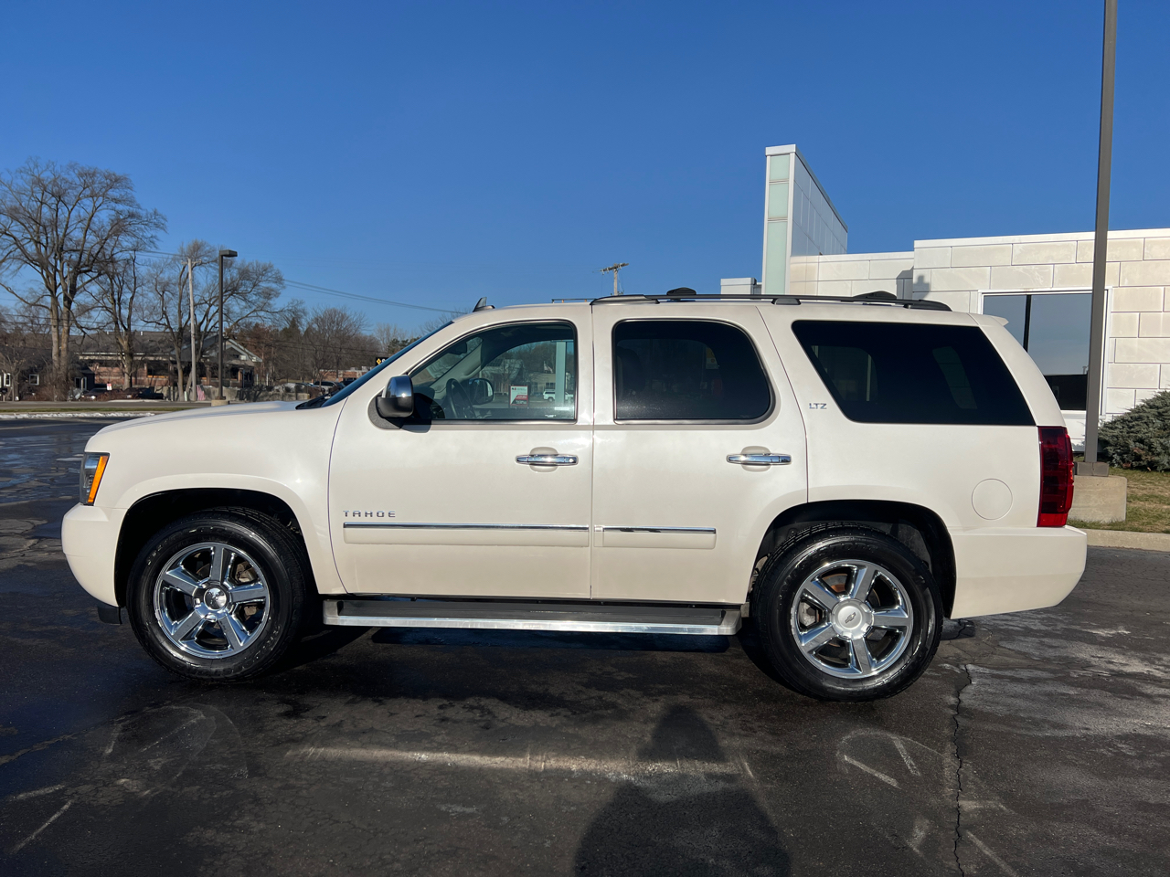 Chevrolet Tahoe LTZ 4WD 2013
