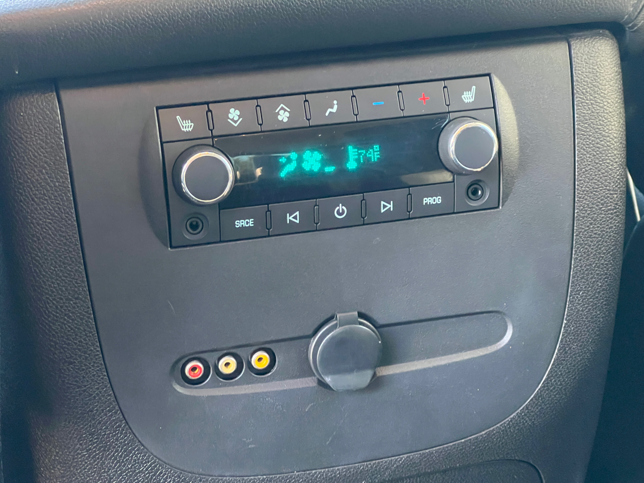 Chevrolet Tahoe LTZ 4WD 2013