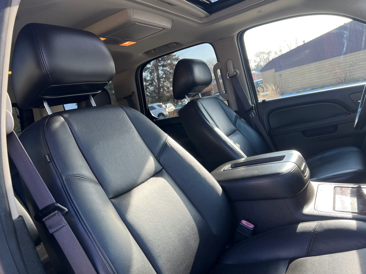 Chevrolet Tahoe LTZ 4WD 2013