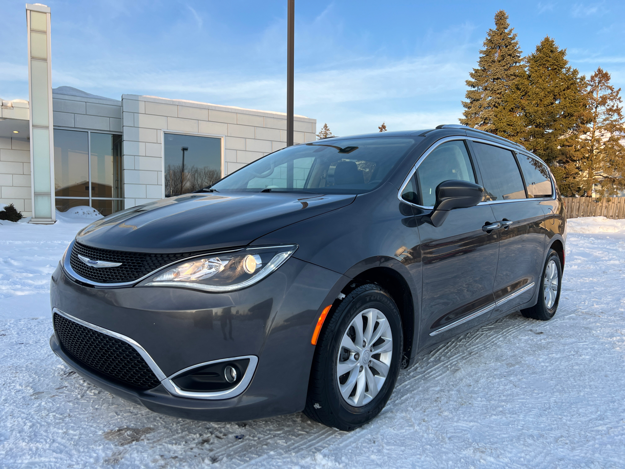 2018 Chrysler Pacifica Touring-L Plus