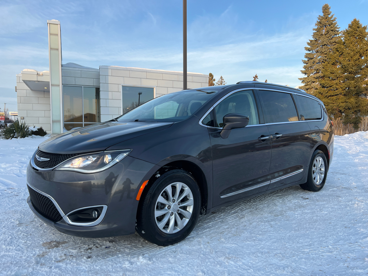 Chrysler Pacifica Touring-L Plus 2018