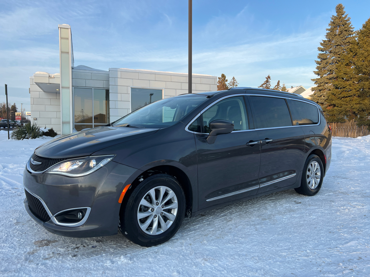 Chrysler Pacifica Touring-L Plus 2018
