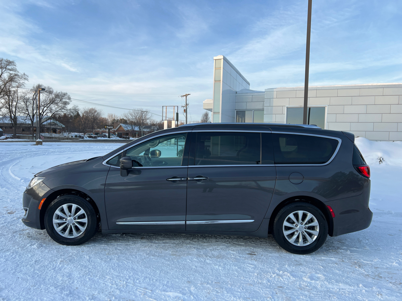 Chrysler Pacifica Touring-L Plus 2018