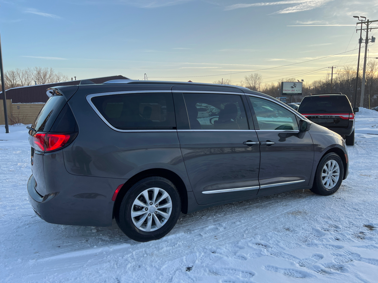 Chrysler Pacifica Touring-L Plus 2018
