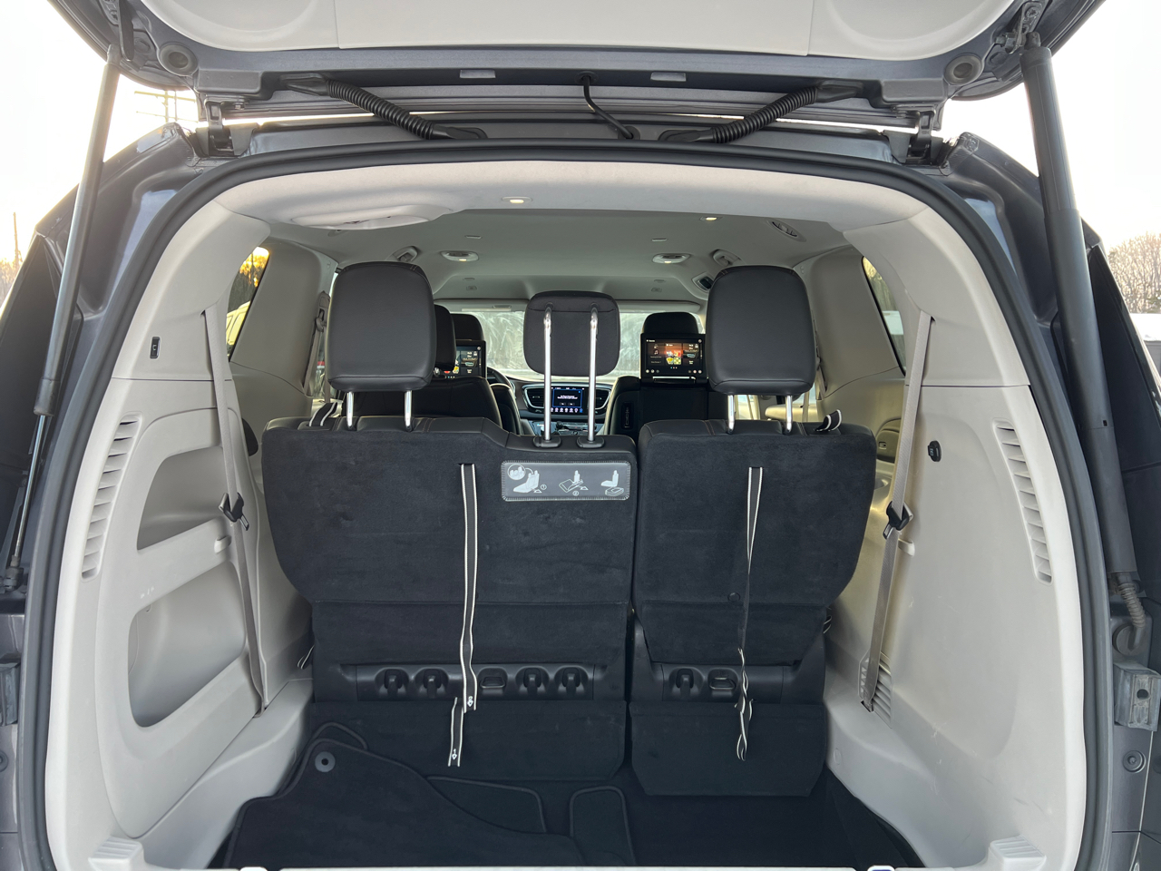 Chrysler Pacifica Touring-L Plus 2018