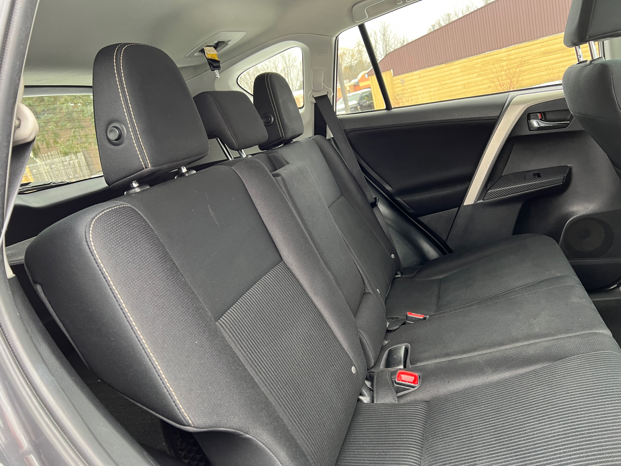 Toyota RAV4 XLE AWD 2015