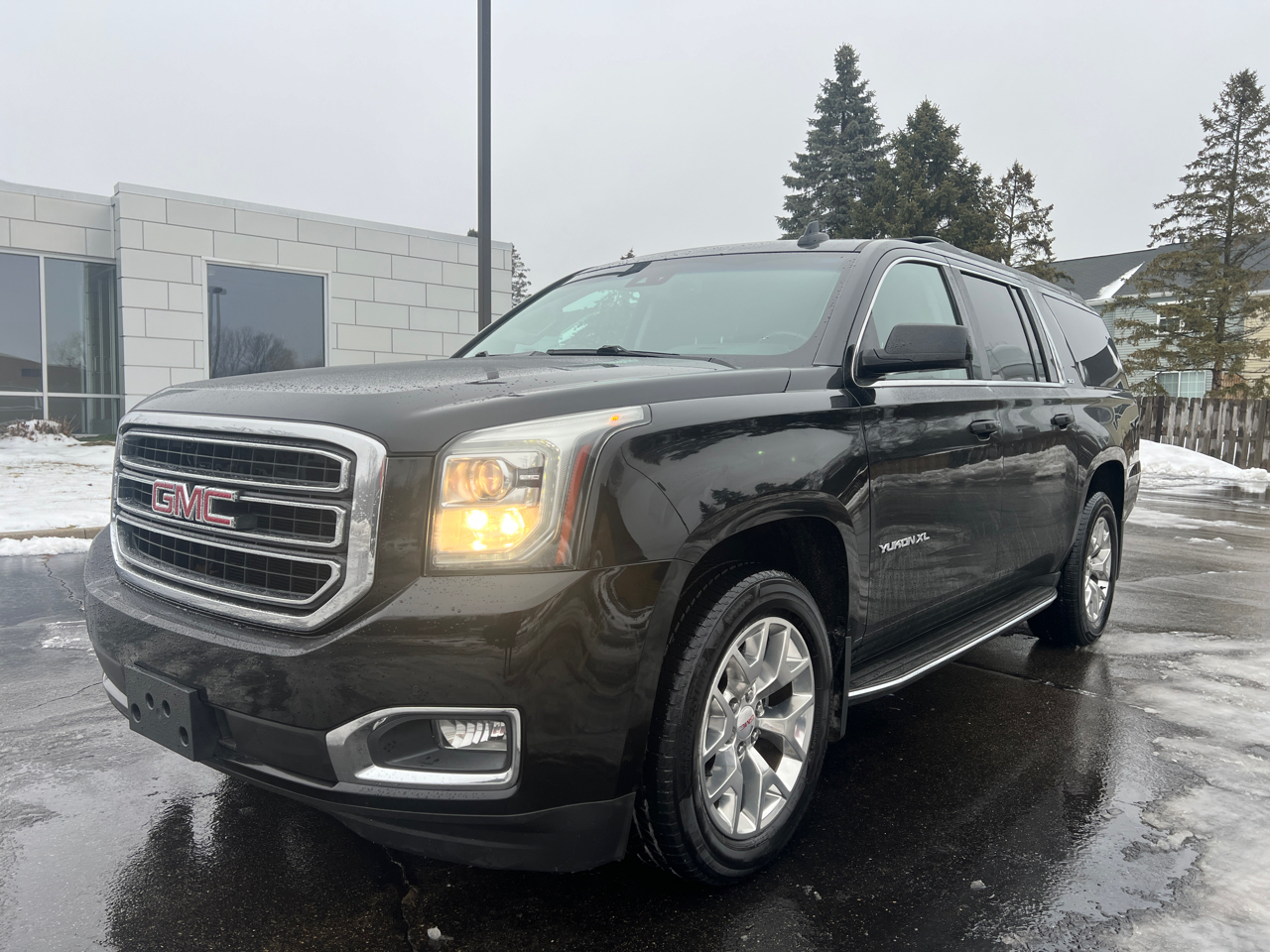 2015 GMC Yukon XL SLT 1/2 Ton 4WD
