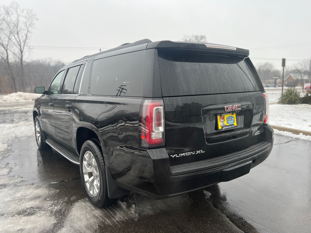 GMC Yukon XL SLT 1/2 Ton 4WD 2015