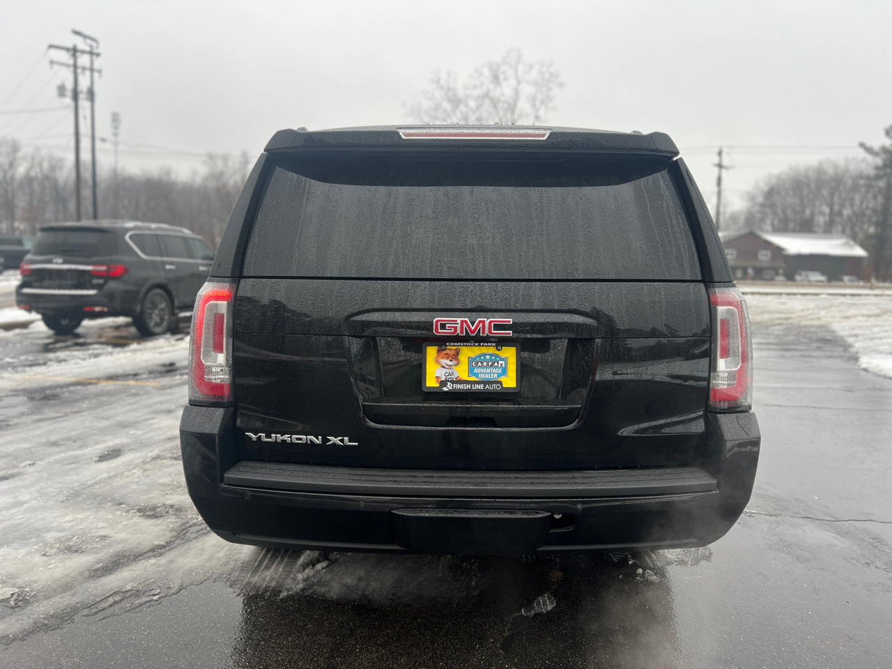 GMC Yukon XL SLT 1/2 Ton 4WD 2015