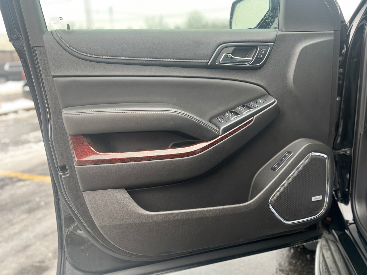 GMC Yukon XL SLT 1/2 Ton 4WD 2015