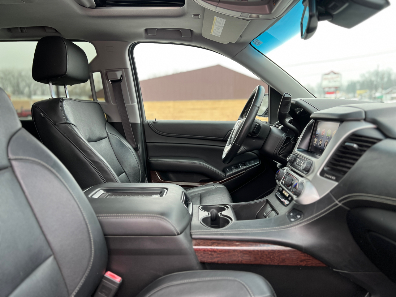 GMC Yukon XL SLT 1/2 Ton 4WD 2015