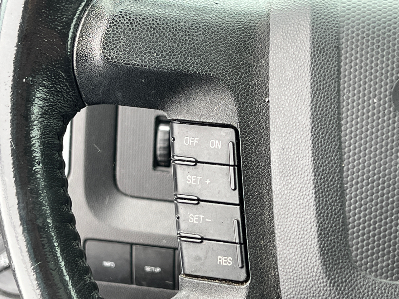 Ford Escape Limited 4WD 2011