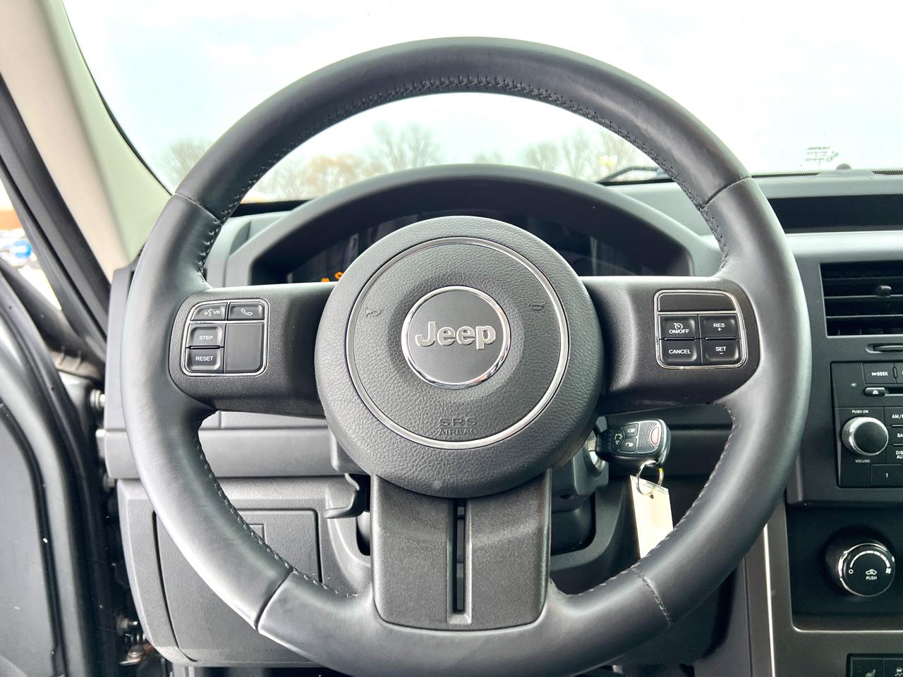 Jeep Liberty Sport 4WD 2012