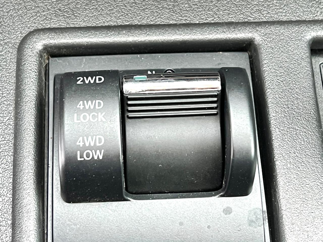 Jeep Liberty Sport 4WD 2012