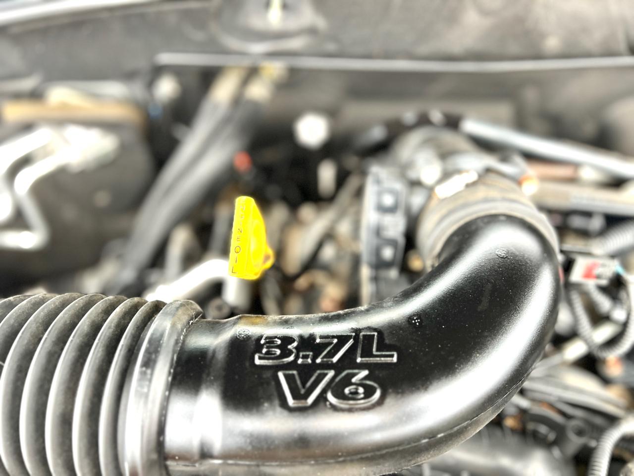 Jeep Liberty Sport 4WD 2012