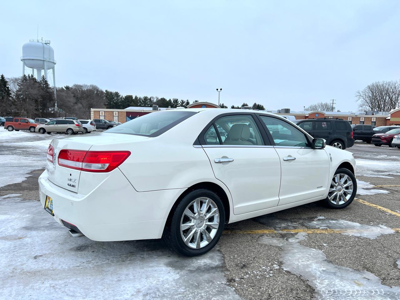 Lincoln MKZ Hybrid Sedan 2012